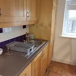 Sheraton Lodge Apartments T12E309