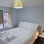 Model Cottages