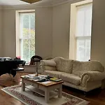 Room With Private Bathroom Near The Center