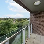 Victoria Mills - Ucc Summer Beds