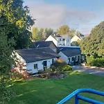 Cosy 2 Bed Cottage Next To Fota Wildlife Park