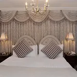 The Blarney Stone Guesthouse