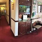 The White House B&B