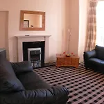 Garnish House