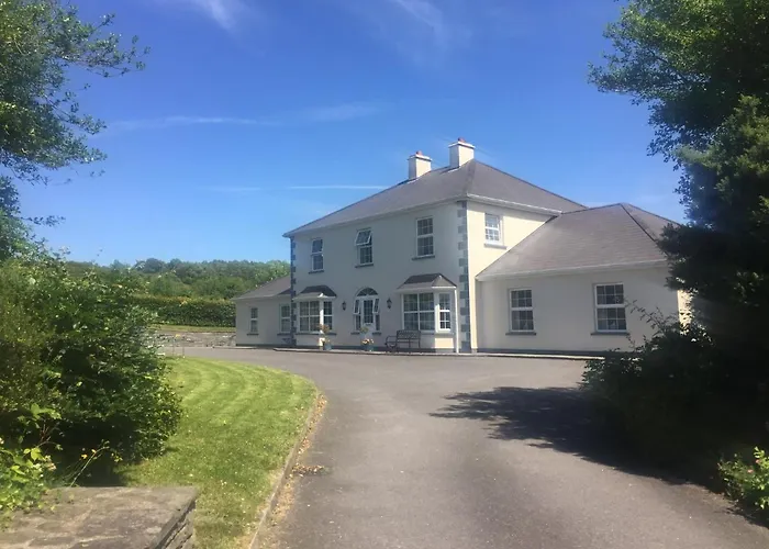 Dromkeal View Apartment