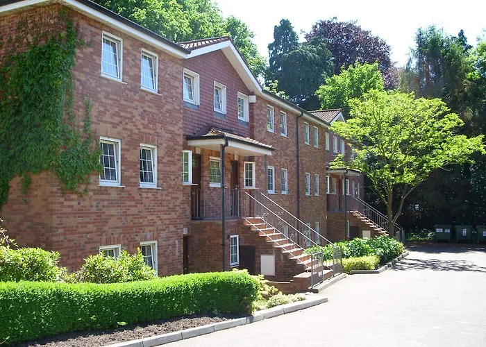 Brookfield Holiday Village