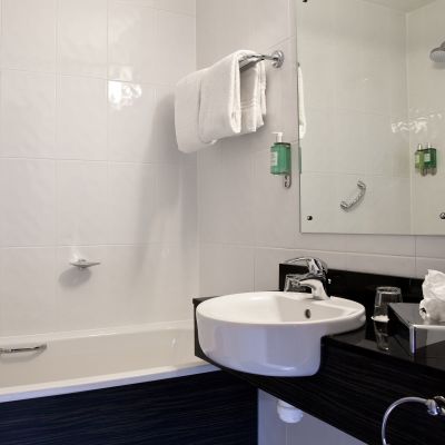 Hotel Leonardo 4*