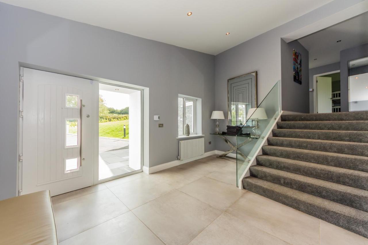 Apartment River Views,kinsale, Hosted By Exquisite Homes, Sleeps 26 *