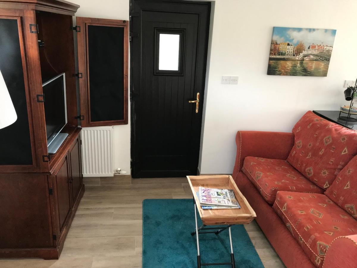 Lakeside Lookout Bantry Apartment