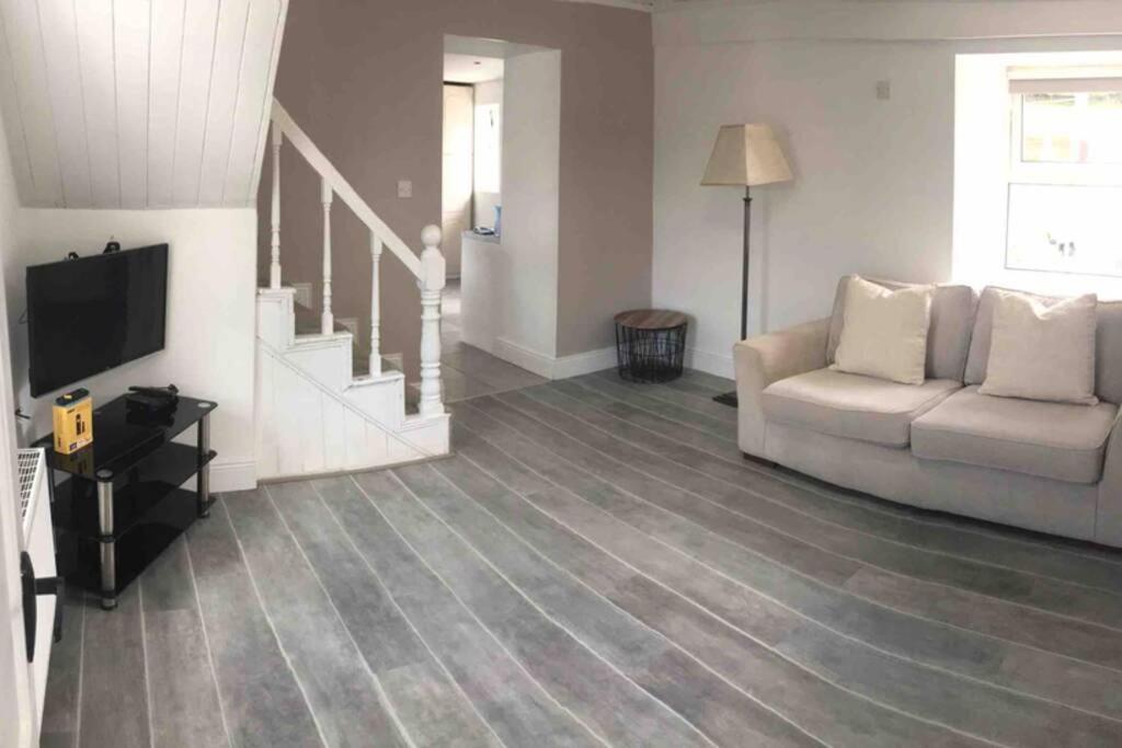 The Farmhouse Holiday home *