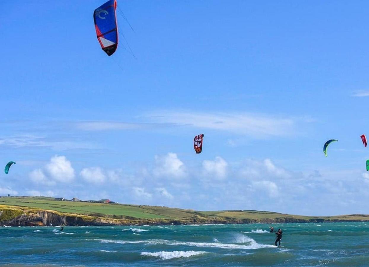 Holiday home Traditional Farm House In The Old Head Of Kinsale Cork