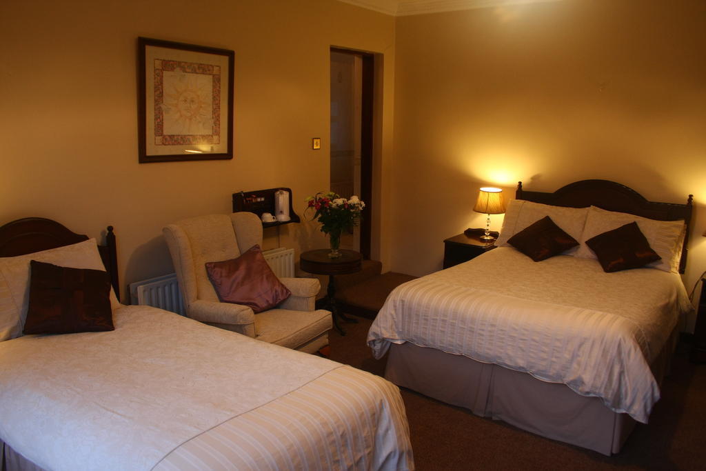 The White House 4* Cork
