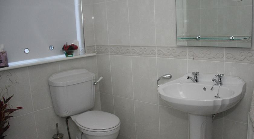 The White House 4*