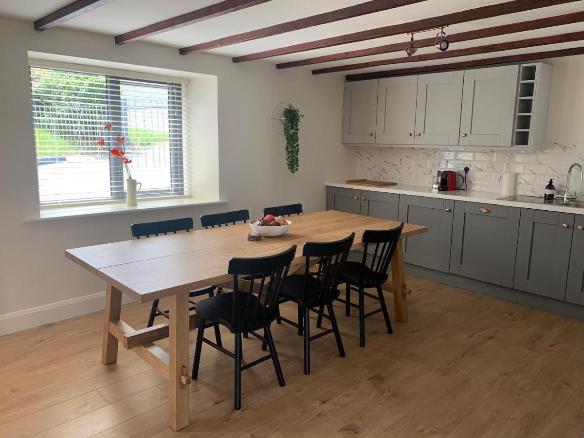 Traditional Farm House In The Old Head Of Kinsale * Cork