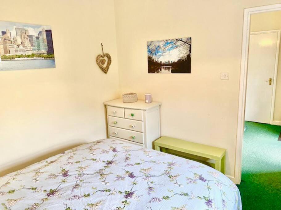 Holiday home Cosy 2 Bed Next To Fota Wildlife Park