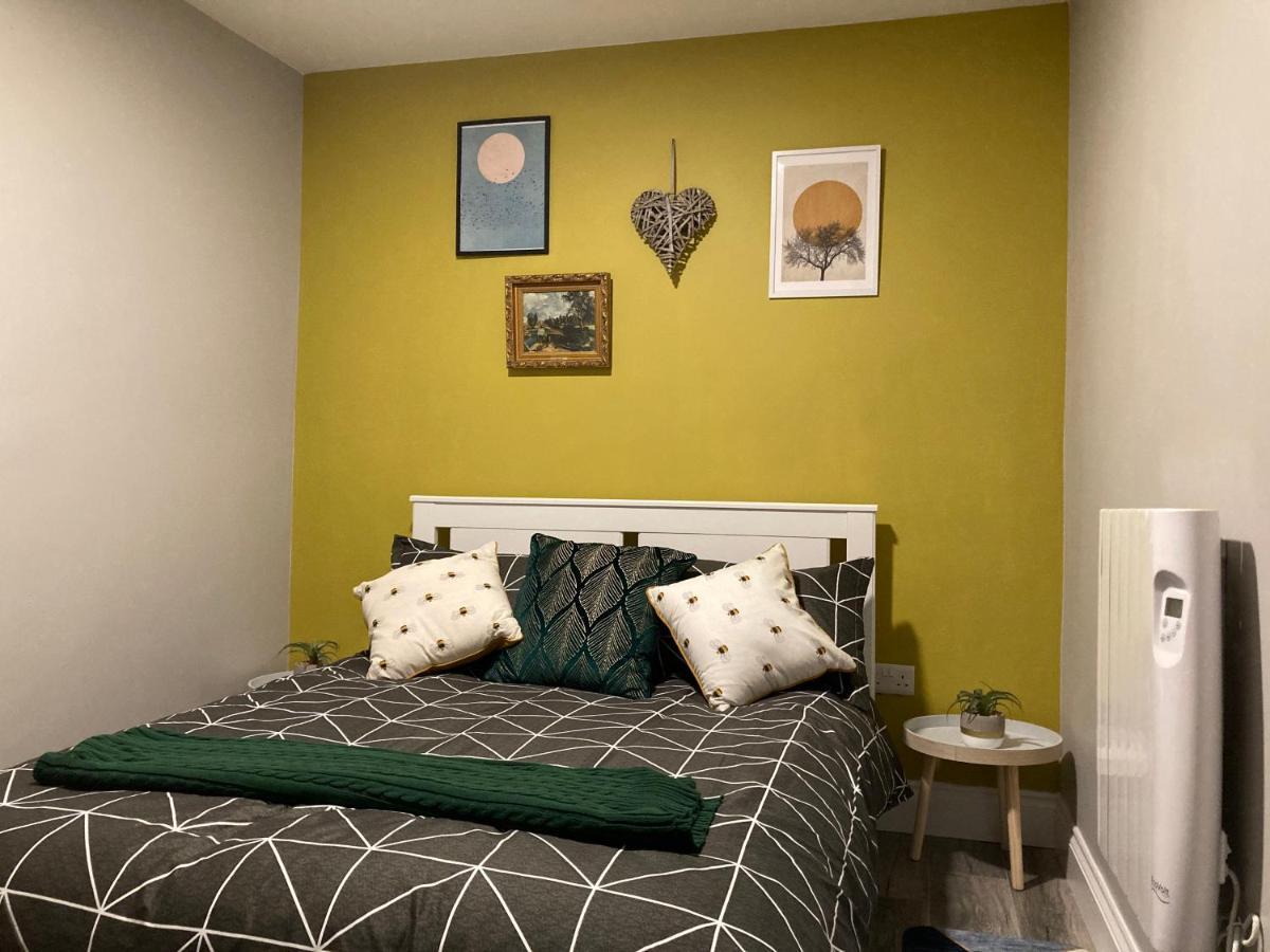 The Apartment *