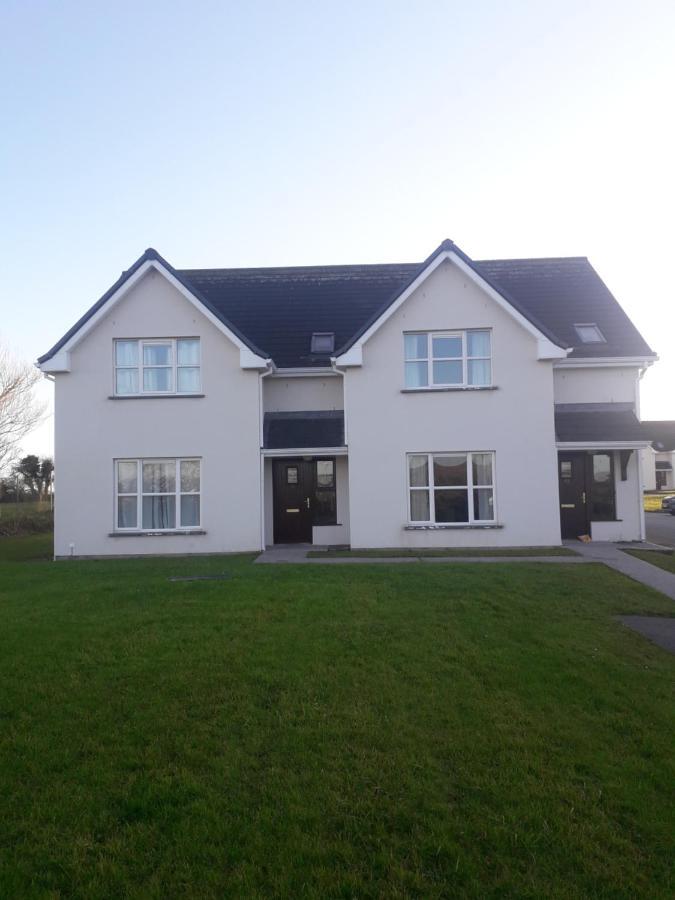 4 Bedroom By The Sea * Cork