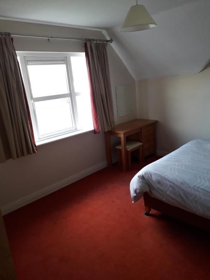 4 Bedroom By The Sea Holiday home