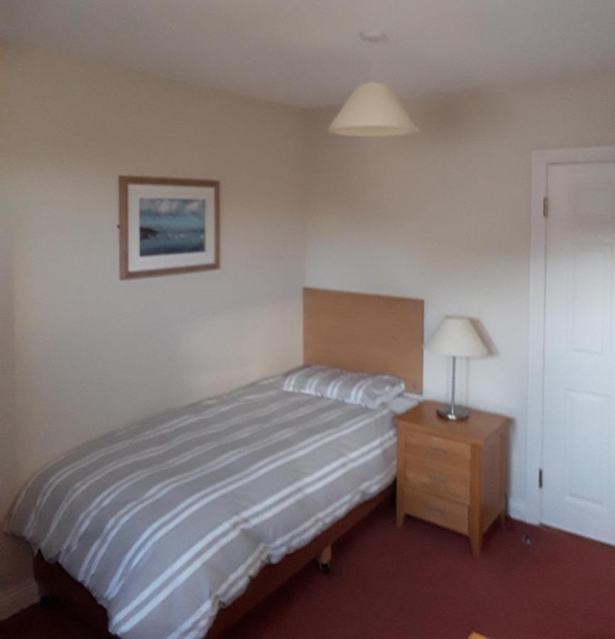 Holiday home 4 Bedroom By The Sea