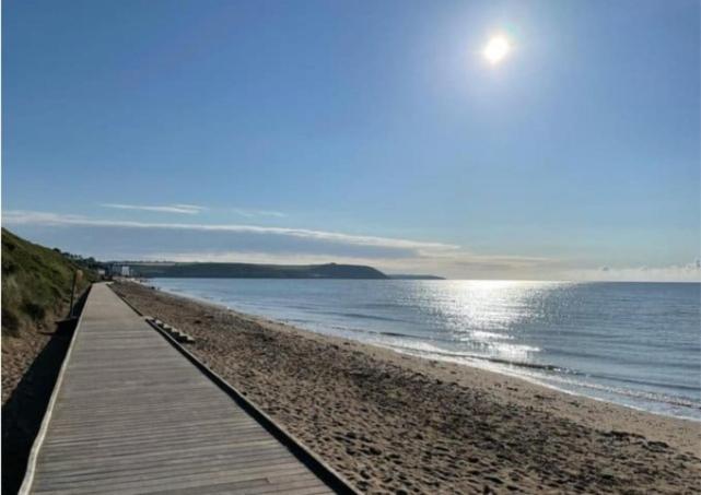 4 Bedroom By The Sea Holiday home Cork