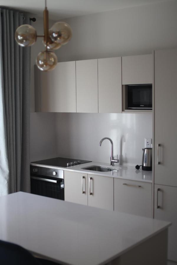 Crawford House- Scholarlee Living Guest house