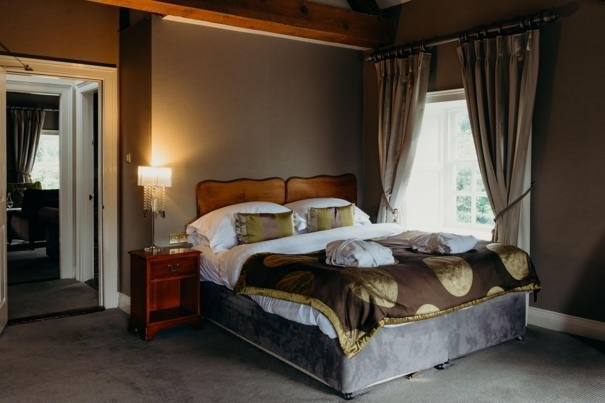 Maryborough & 4*