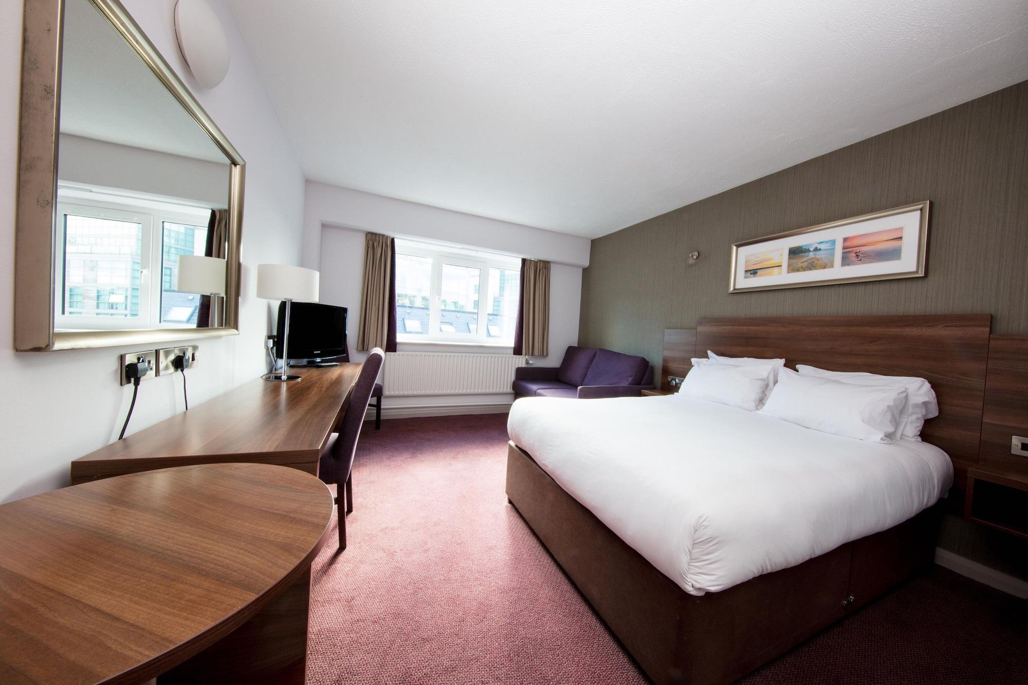 Leonardo Hotel