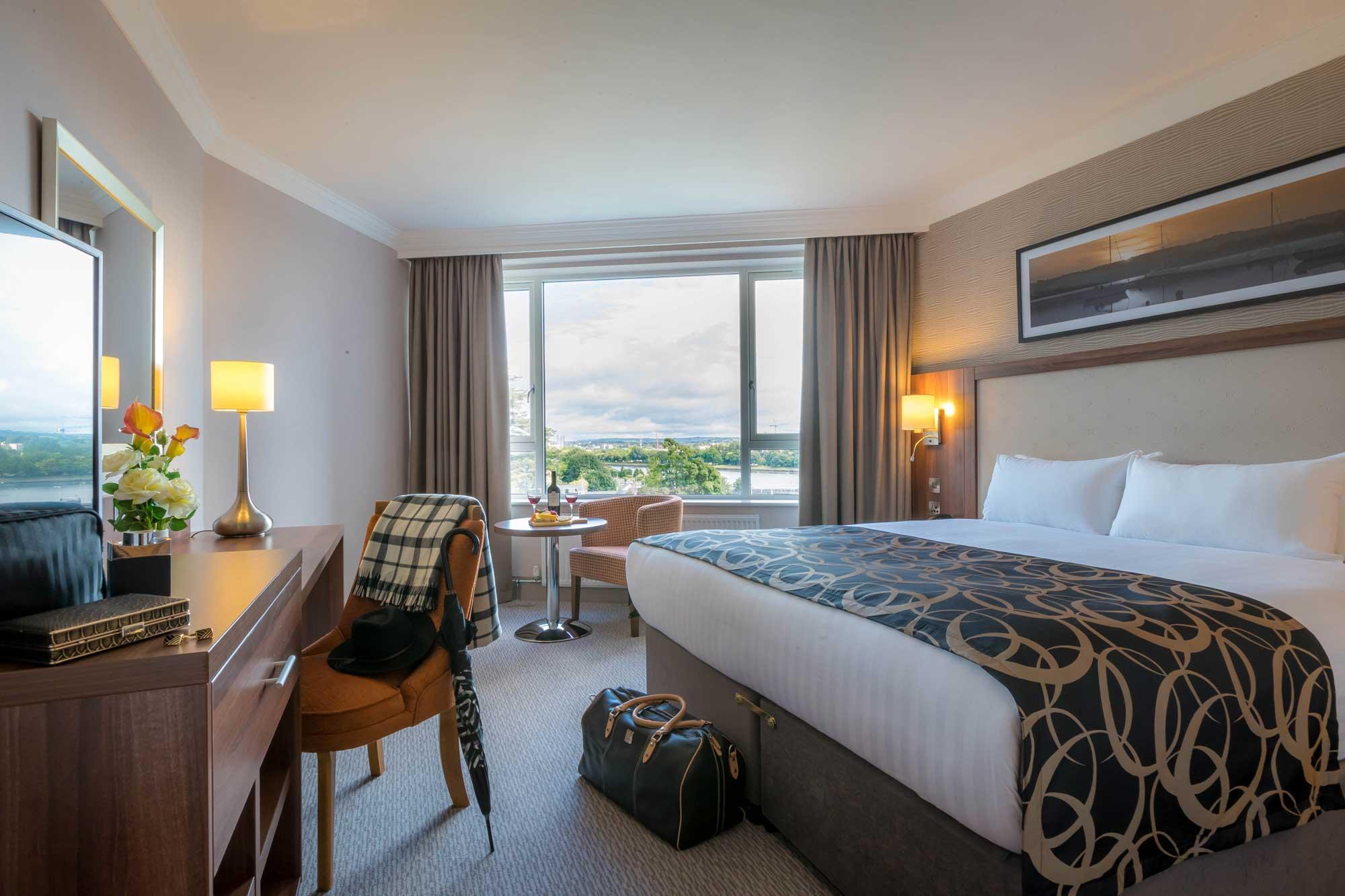 Clayton Silver Springs 4* Cork