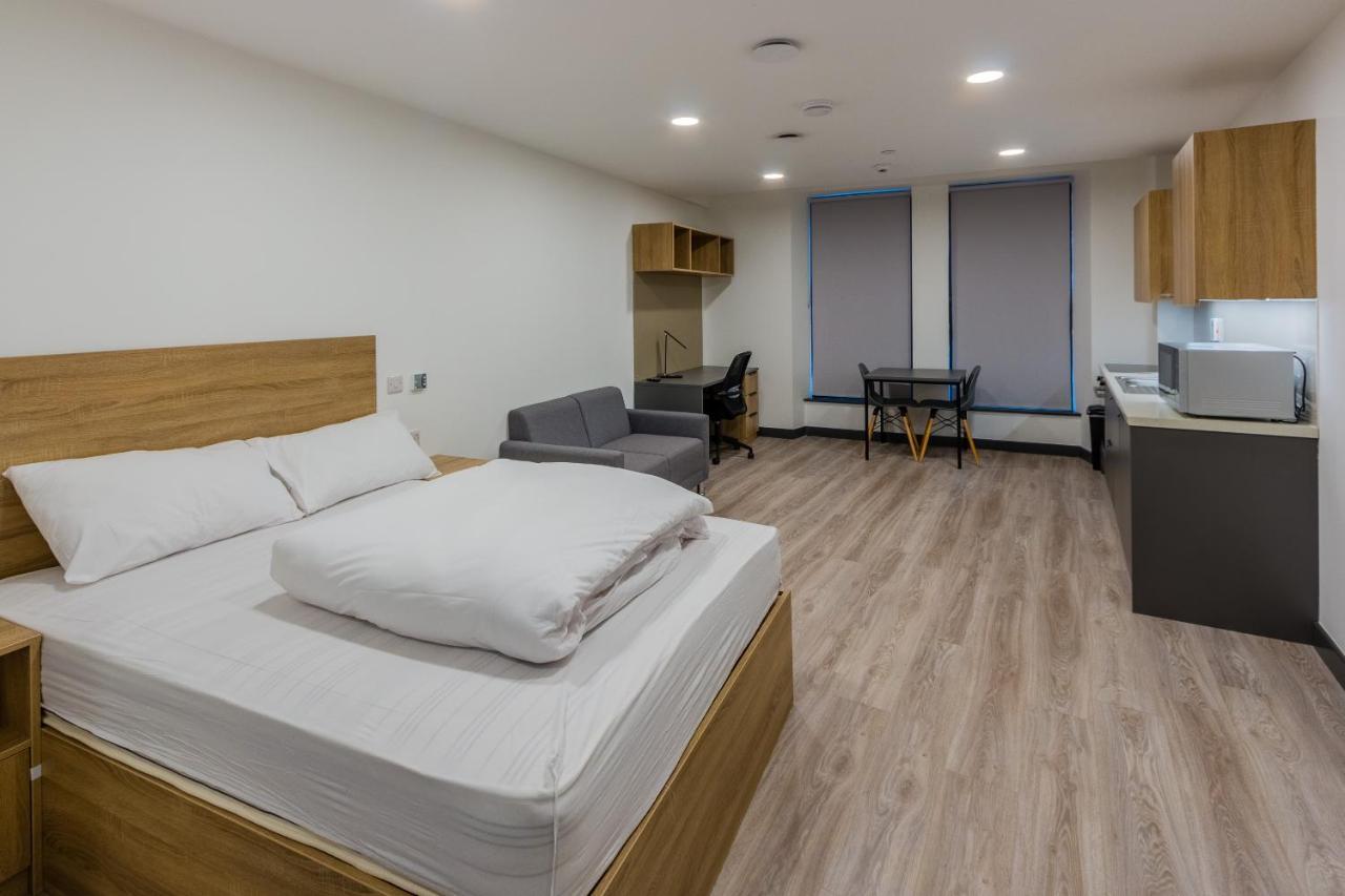 Destiny Student - Broga House * Cork
