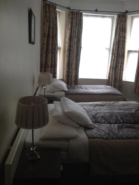 Killarney House Western Road Guest house