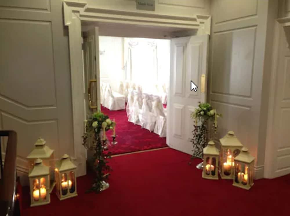 Hotel Rochestown Park & Leisure Centre Cork