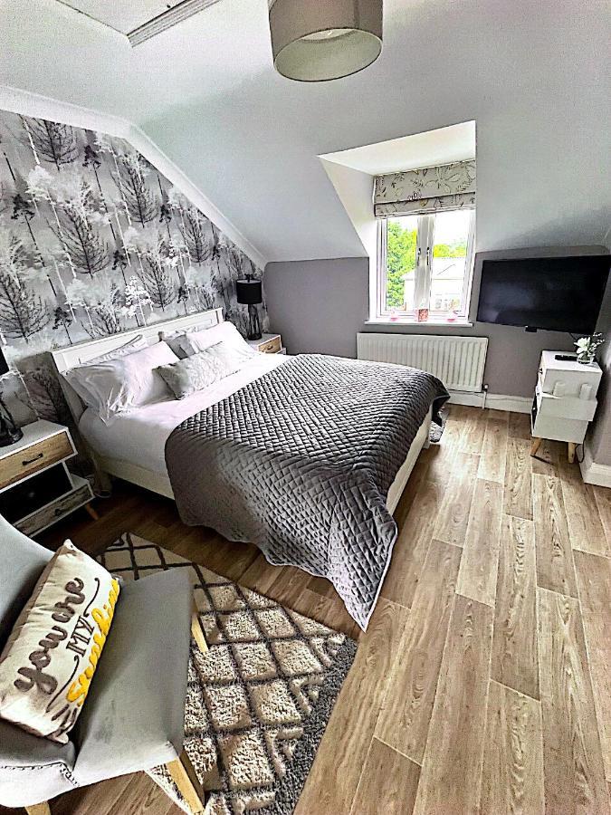 Hightree House Homestay Cork