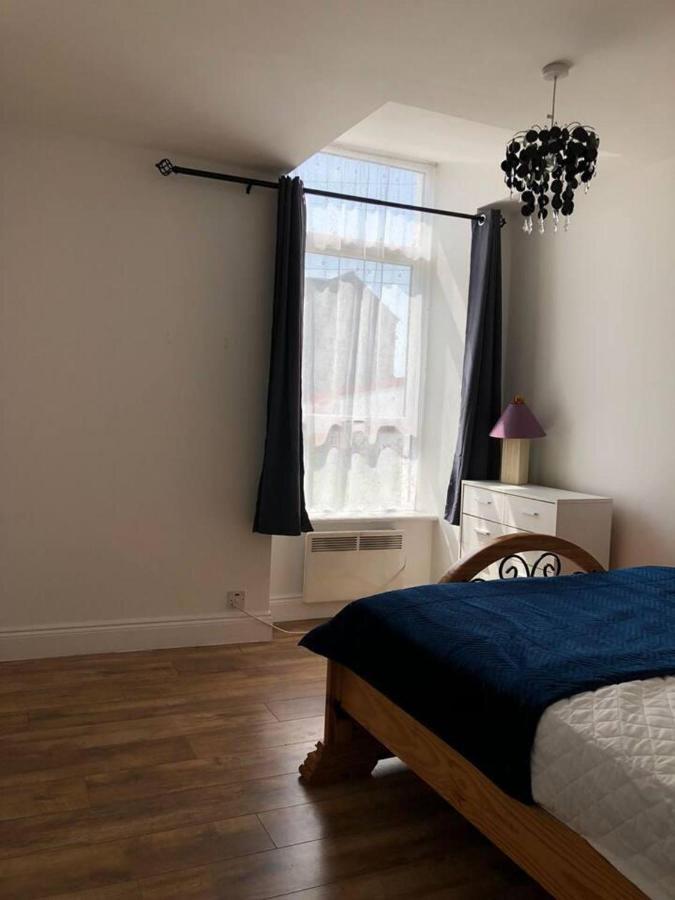 Beautiful 1-bed In