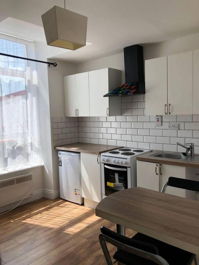 Beautiful 1-bed In *