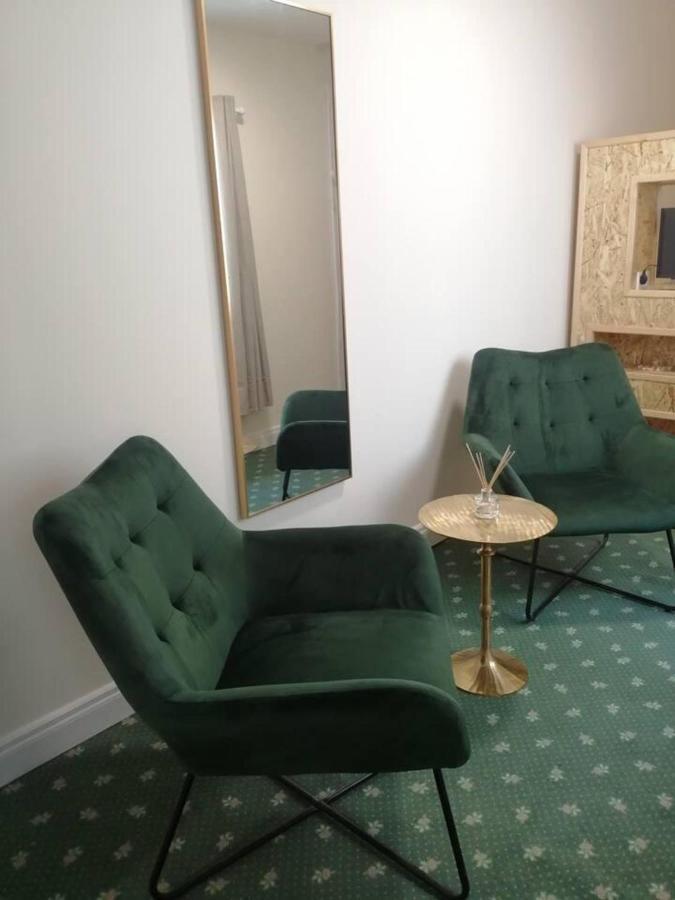 Apartment Charming 1-bed In Cork