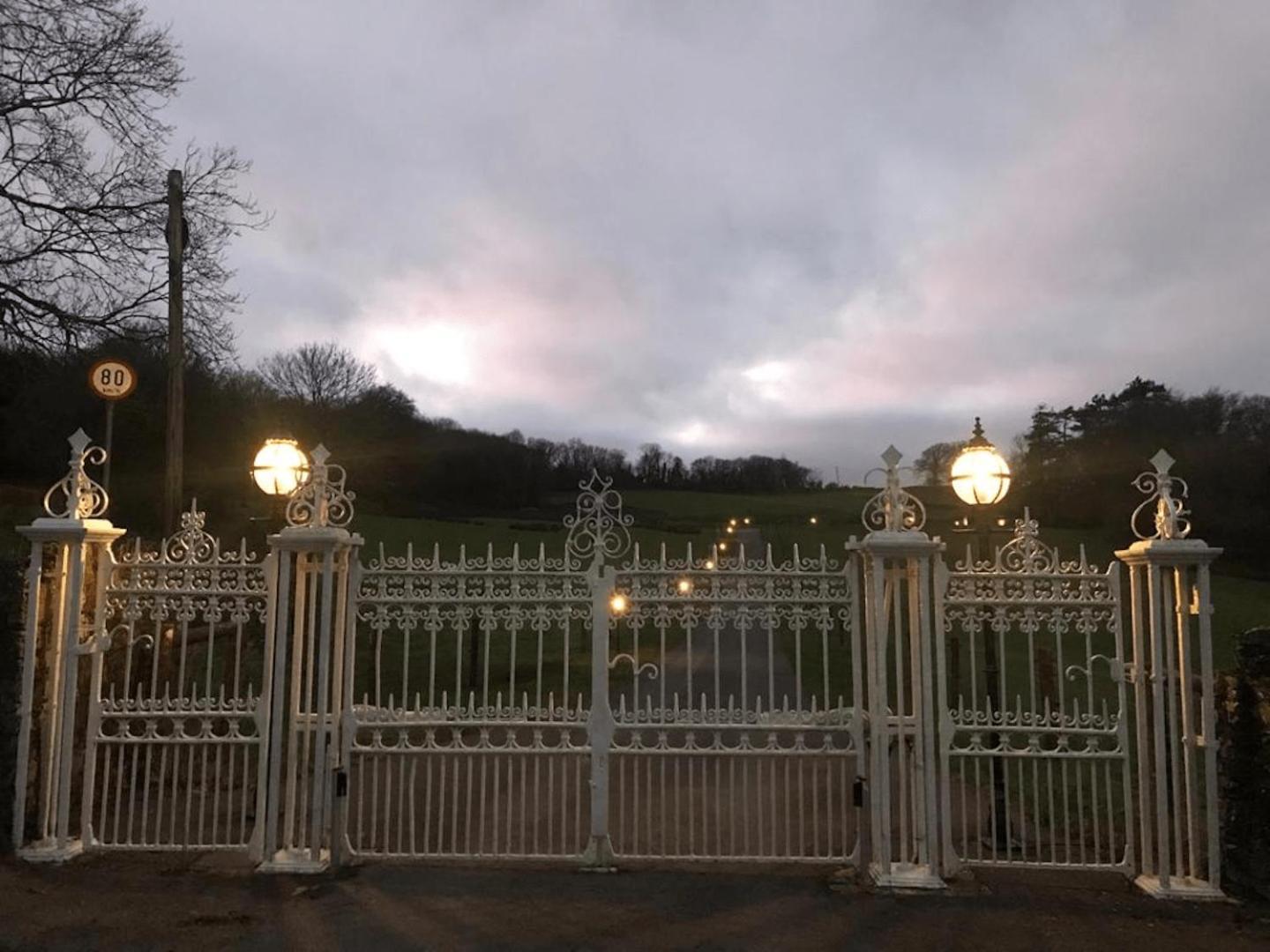 Ballea Castle * Cork
