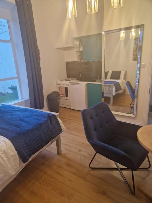Lovely - Perfect Weekend In Apartment
