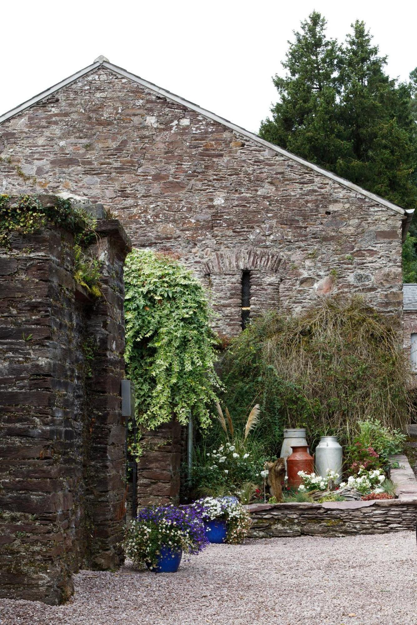 Villa Dripsey Castle Estate Cork