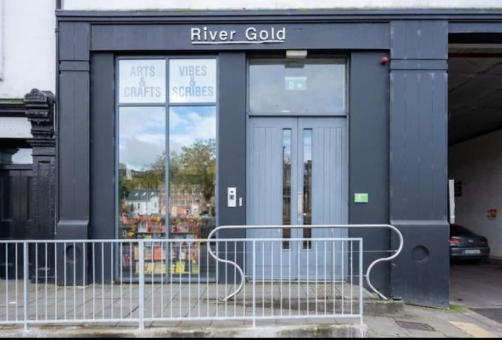 Apartment Luxury 2 Bed Fully Equipped Centre Cork