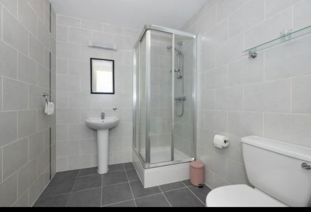 Luxury 2 Bed Fully Equipped Centre * Cork
