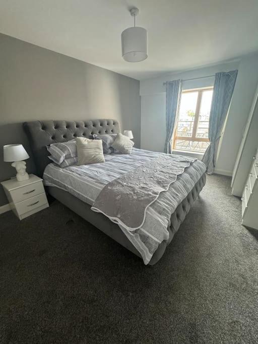 Luxury 2 Bed Fully Equipped Centre Apartment *