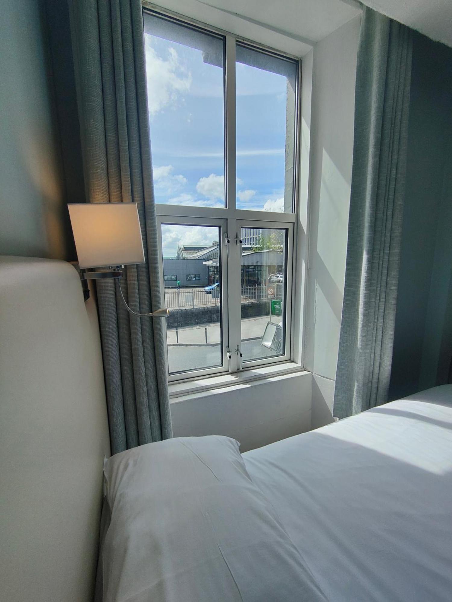 Hotel Station View Tavern Cork