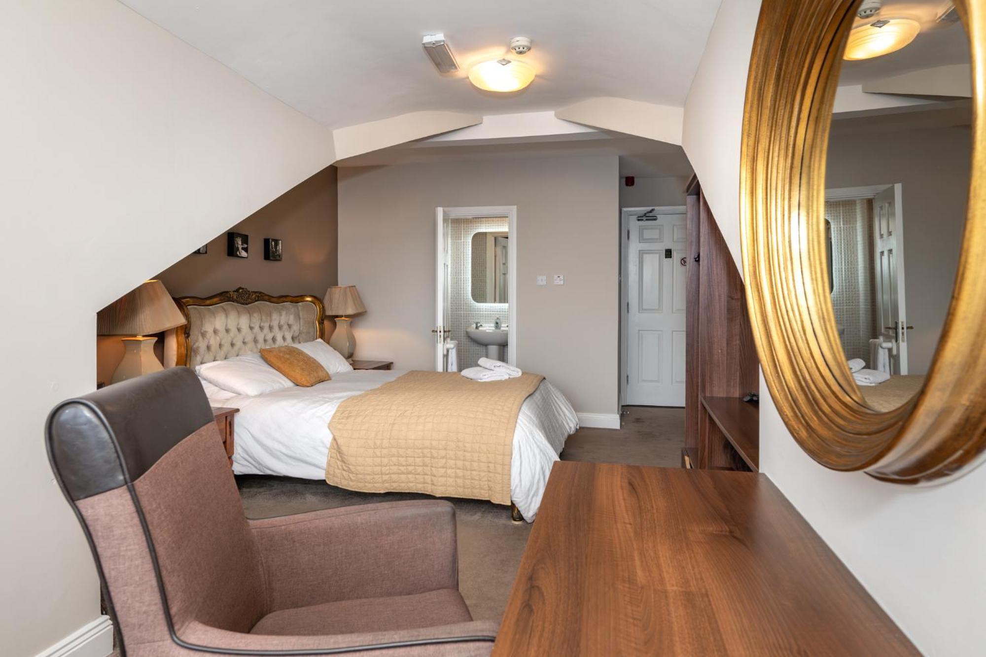Bed & Breakfast Coach Hill House Cork