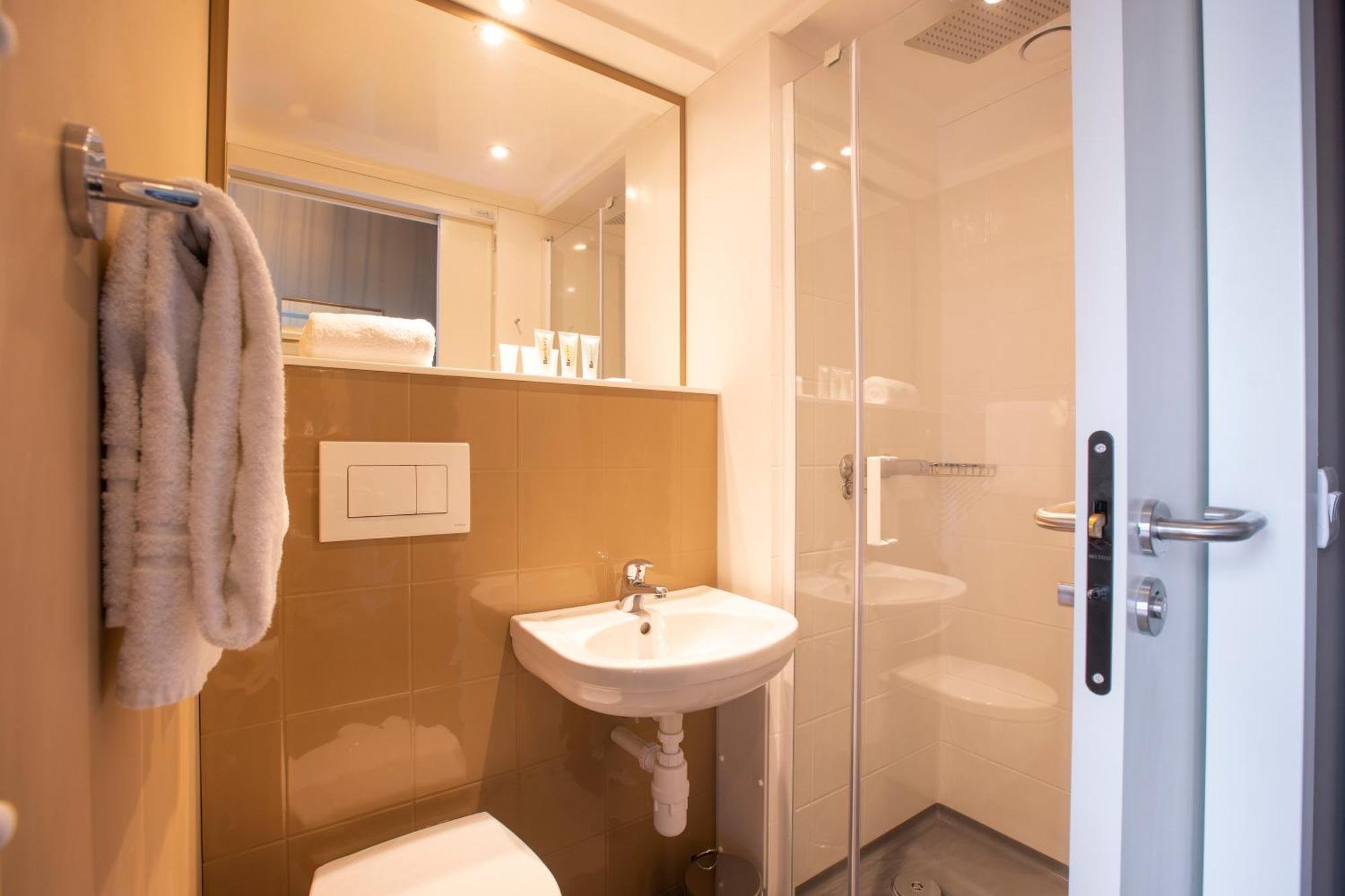 Hotel Rezz 3*