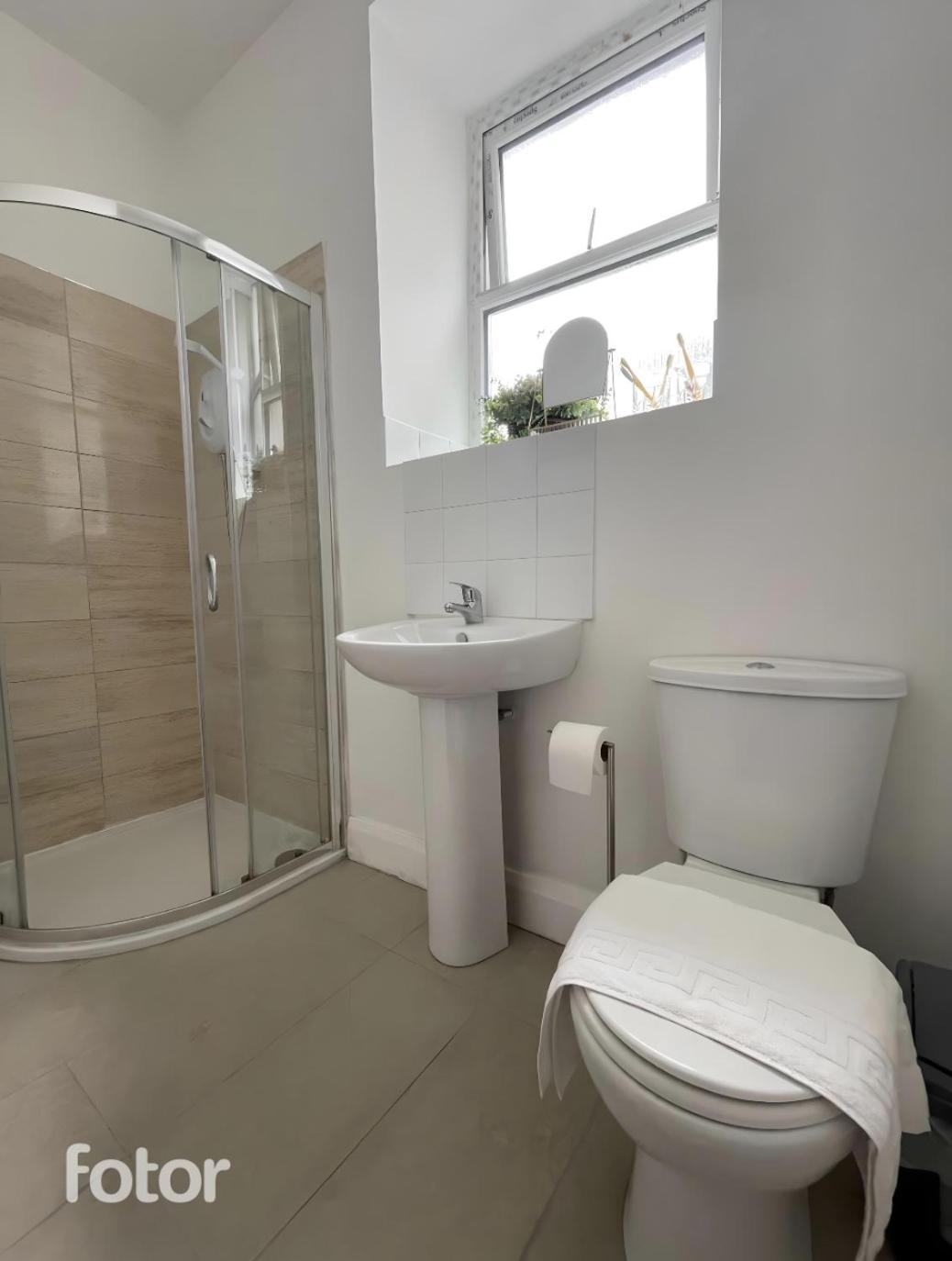 Guest house Leitrim