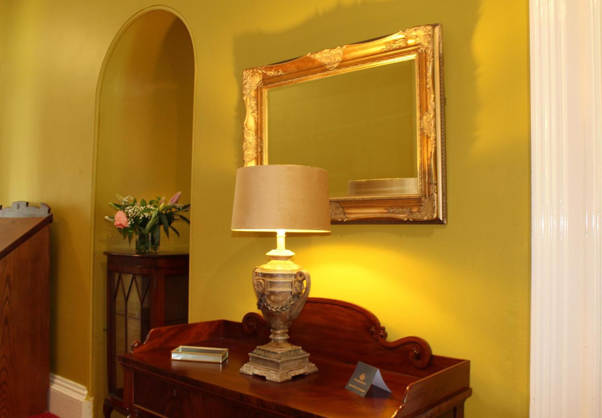 Ennismore House * Cork