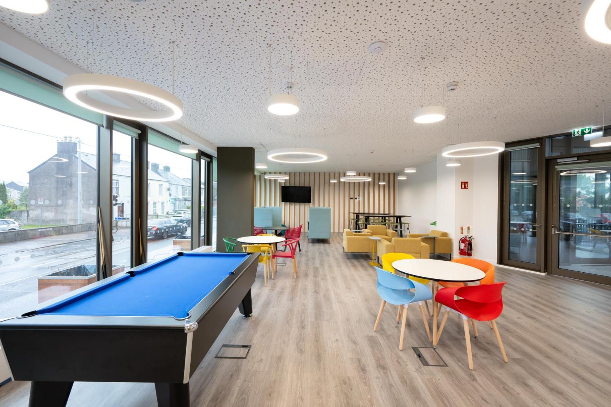 Crow's Nest - Ucc Summer Beds Apartment