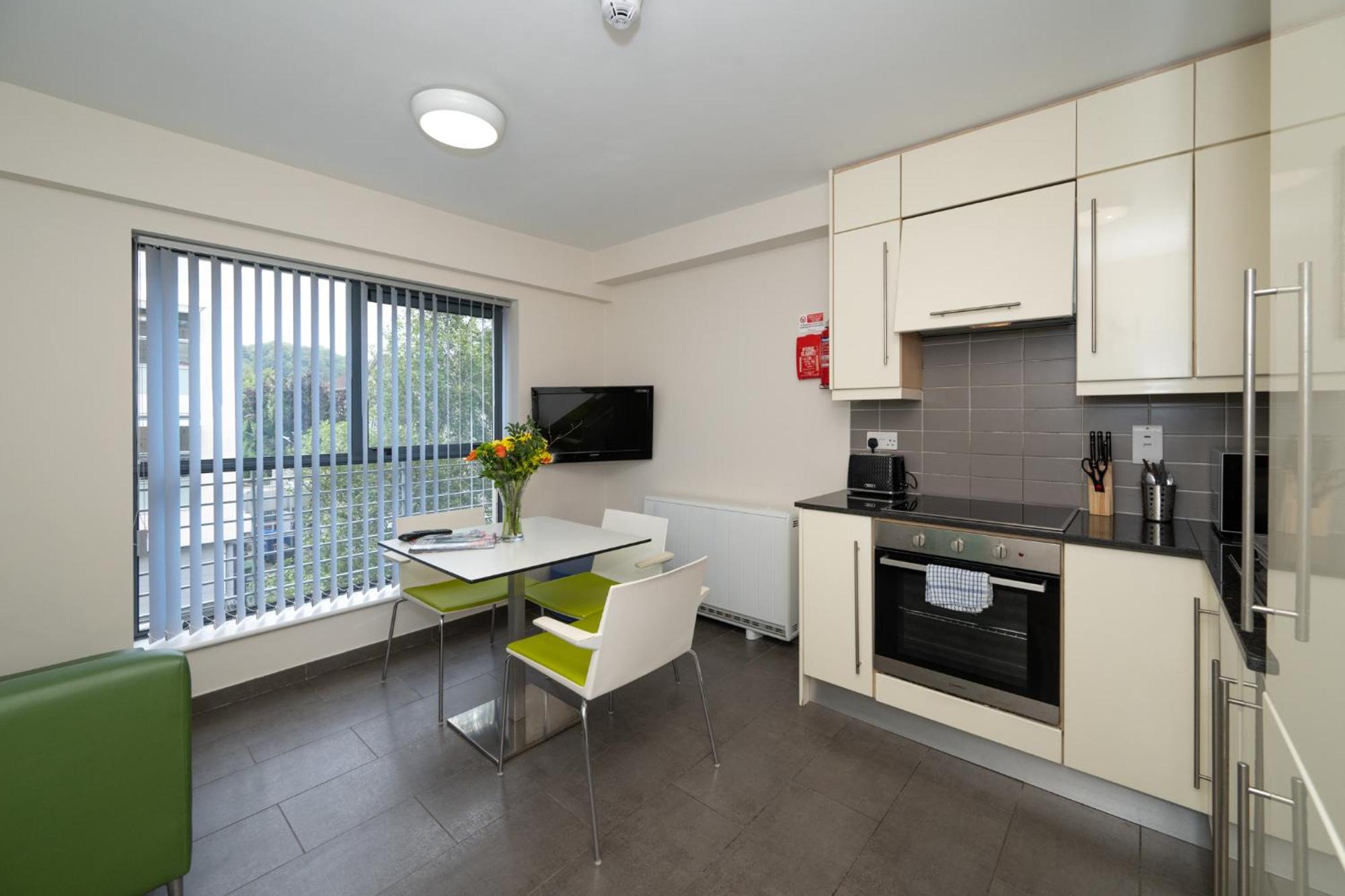 Apartment Victoria - Ucc Summer Beds *