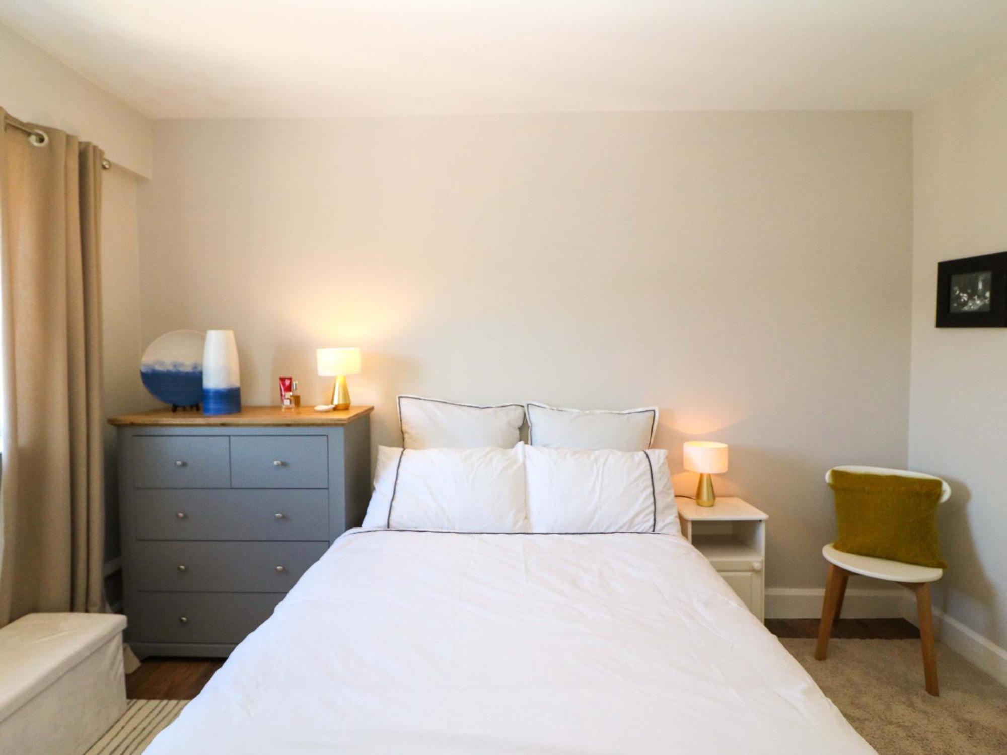 28 Long Quay Apartment