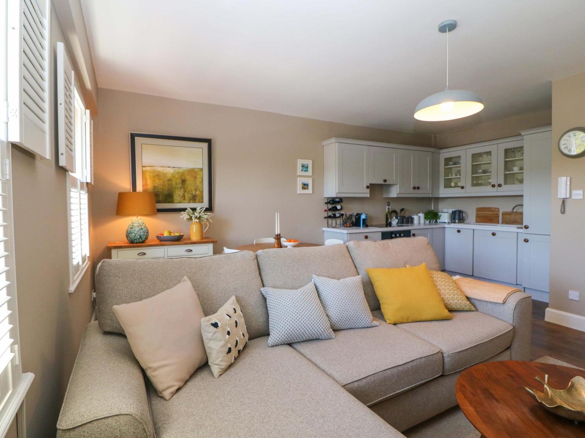 Apartment 28 Long Quay